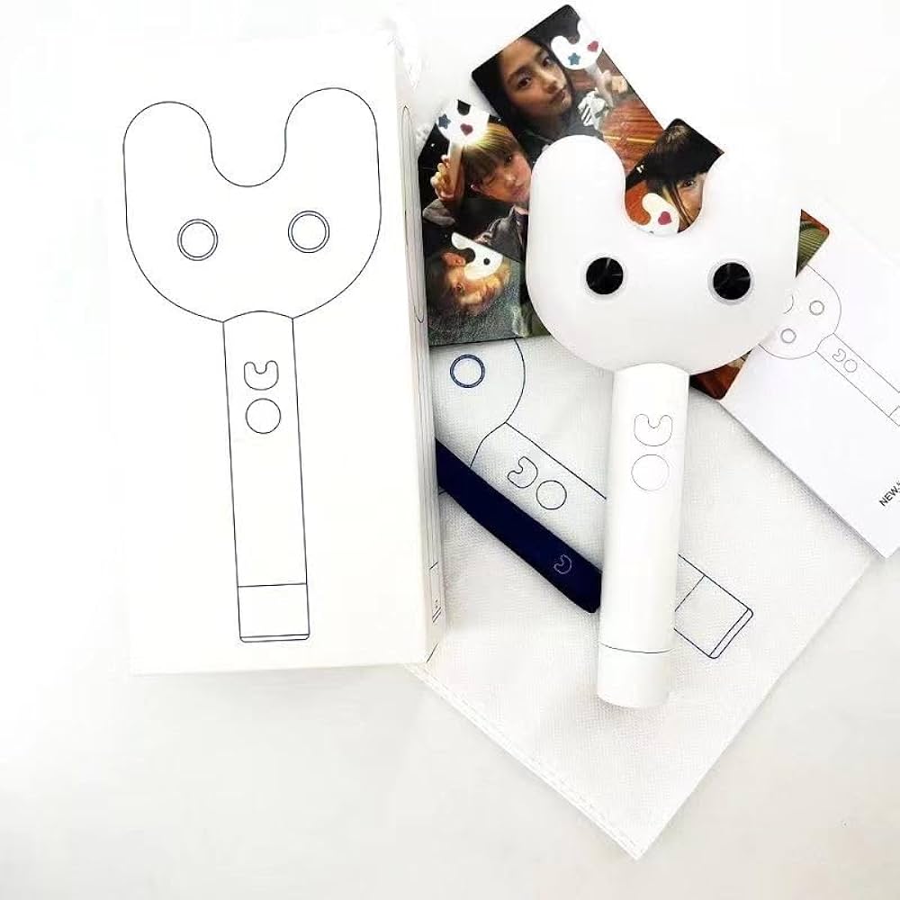 NewJeans - Official Light Stick